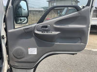 HINO Dutro Double Cab TPG-XZU605M 2018 33,831km_31