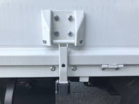 MITSUBISHI FUSO Canter Flat Body 2RG-FEAV0 2023 1,974km_15