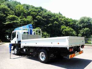 Elf Truck (With 4 Steps Of Cranes)_2