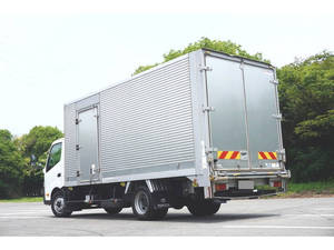 Dyna Aluminum Van_2