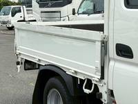 HINO Dutro Double Cab 2KG-XZU605M 2023 33,000km_5
