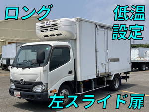 Dutro Refrigerator & Freezer Truck_1