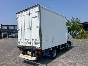 Elf Refrigerator & Freezer Truck_2