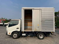 HINO Dutro Aluminum Van TPG-XZC605M 2018 75,964km_6
