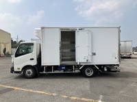 HINO Dutro Refrigerator & Freezer Truck TPG-XZU710M 2018 84,936km_6