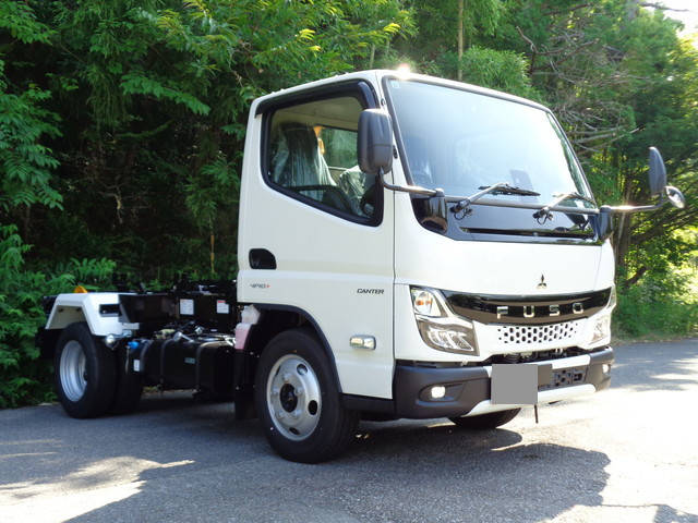 MITSUBISHI FUSO Canter Container Carrier Truck 2RG-FBAV0 2024 264km