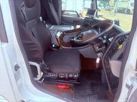 UD TRUCKS Quon Trailer Head 2PG-GK5AAD 2022 584,000km_19
