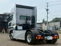 UD TRUCKS Quon Trailer Head 2PG-GK5AAD 2022 584,000km_2