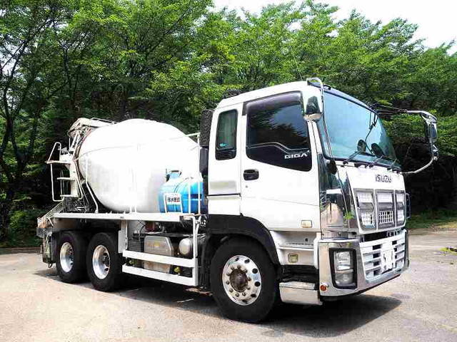 ISUZU Giga Mixer Truck LKG-CXZ77AT 2012 264,186km