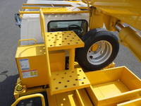 ISUZU Elf Cherry Picker BKG-NKR85N 2010 49,103km_32