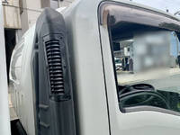 ISUZU Elf Panel Van TRG-NPR85AN 2018 205,122km_40