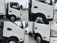 HINO Dutro Refrigerator & Freezer Truck TKG-XZU710M 2016 158,000km_4