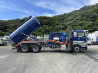ISUZU Giga Vacuum Dumper QKG-CYZ77AM 2015 167,449km_8
