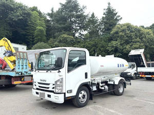 Elf Sprinkler Truck_1