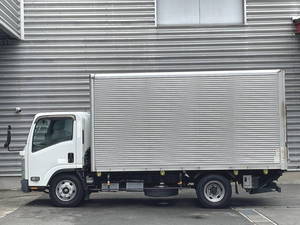 Elf Aluminum Van_1