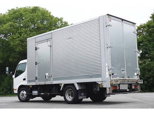 Dyna Aluminum Van_2