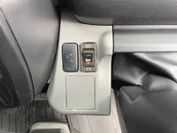 TOYOTA Dyna Panel Van SKG-XZC645 2012 98,000km_31