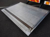 ISUZU Forward Aluminum Wing 2RG-FRR90S2 2019 266,000km_31