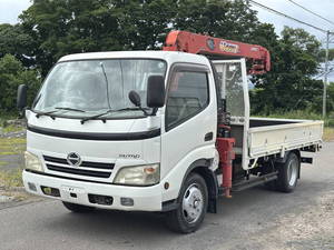 Dutro Truck (With 4 Steps Of Cranes)_1