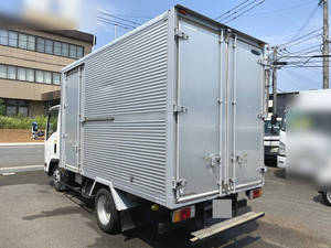 Elf Aluminum Van_2