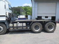 ISUZU Giga Trailer Head QDG-EXZ52BJ 2017 332,000km_12