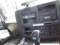 ISUZU Giga Trailer Head QDG-EXZ52BJ 2017 332,000km_19