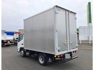 Canter Aluminum Van_2