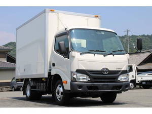 Dyna Refrigerator & Freezer Truck_1