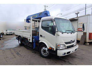 Dutro Truck (With 5 Steps Of Cranes)_1