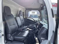 ISUZU Elf Aluminum Van TPG-NPR85AN 2018 135,653km_35