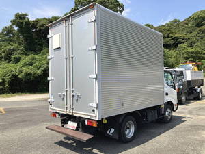 Dutro Aluminum Van_2