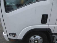 ISUZU Elf Double Cab TRG-NPR85AR 2019 67,000km_16