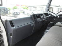 ISUZU Elf Double Cab TRG-NPR85AR 2019 67,000km_29
