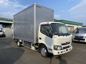 Dutro Aluminum Van_1