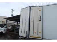 ISUZU Elf Refrigerator & Freezer Truck 2RG-NPR88AN 2019 188,338km_8