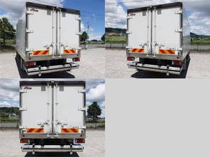 Elf Refrigerator & Freezer Truck_2