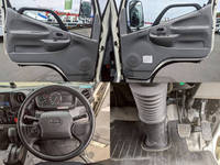 HINO Dutro Aluminum Van 2RG-XZC605M 2020 140,641km_15