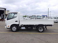 HINO Dutro Flat Body 2RG-XZC605M 2020 213,000km_10