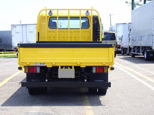 Elf Double Cab_2
