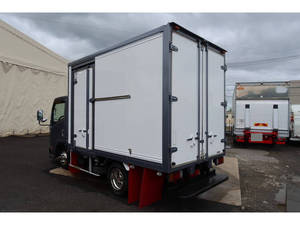Elf Panel Van_2