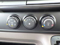 MITSUBISHI FUSO Canter Double Cab 2RG-FBA20 2025 1,000km_25