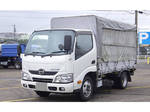Dutro Truck with Accordion Door
