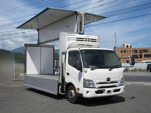 HINO Dutro Refrigerator & Freezer Wing 2RG-XZU722M 2020 171,000km_1