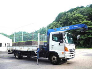 Ranger Truck (With 4 Steps Of Cranes)_1