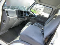 ISUZU Elf Aluminum Van TKG-NJR85AN 2013 81,500km_19
