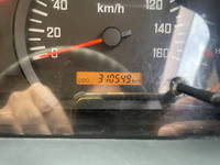 ISUZU Elf Aluminum Van TRG-NPR85AN 2015 310,549km_35