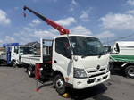 Dutro Truck (With 4 Steps Of Cranes)