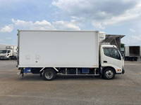 HINO Dutro Refrigerator & Freezer Truck TPG-XZU655M 2018 132,959km_7