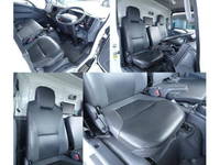 ISUZU Elf Mobile Catering Truck BDG-NMS85AN 2011 129,000km_32