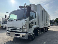 ISUZU Forward Refrigerator & Freezer Truck TKG-FRR90T2 2017 511,343km_3